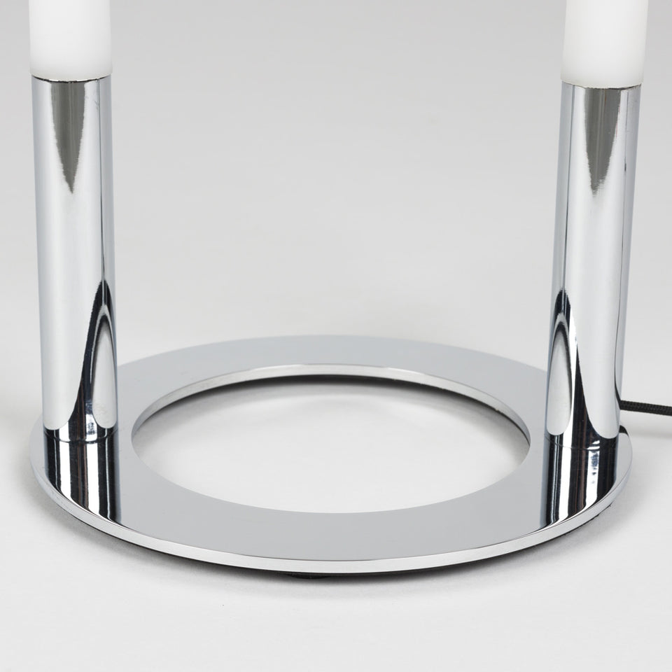 Arch - chrómová stolová lampa