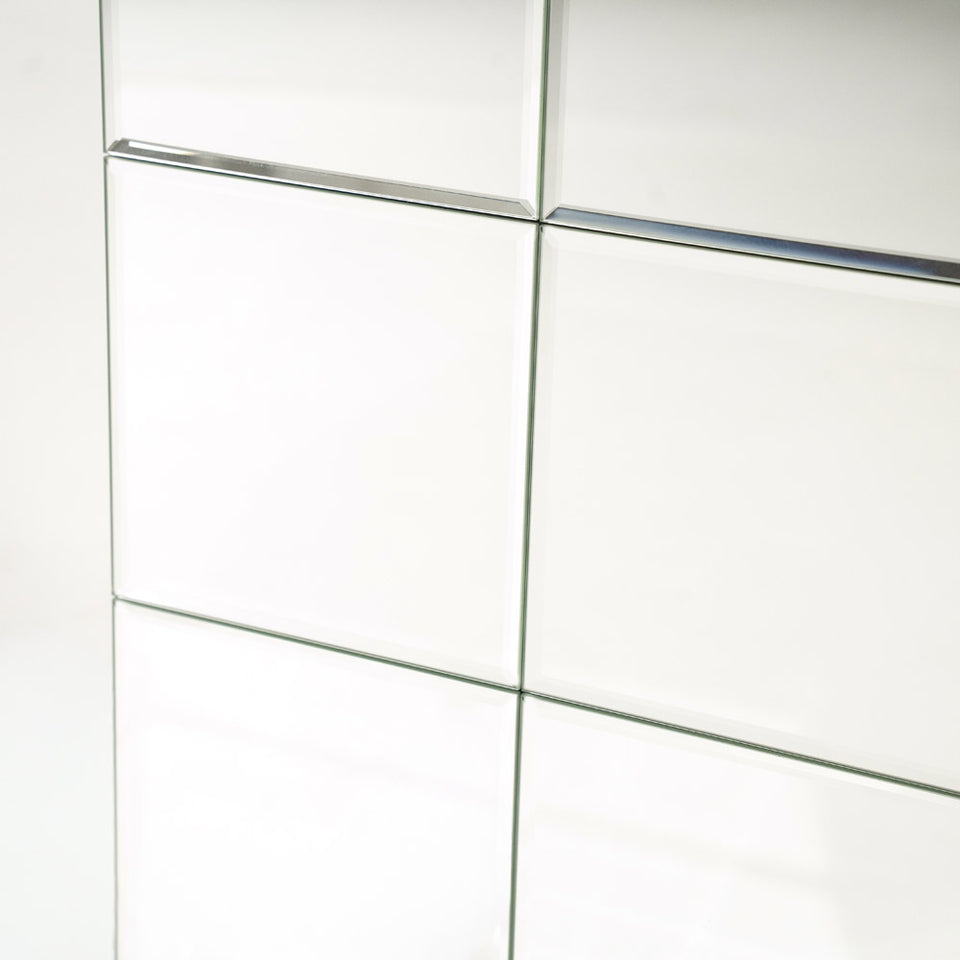 Flector - príručný stolík