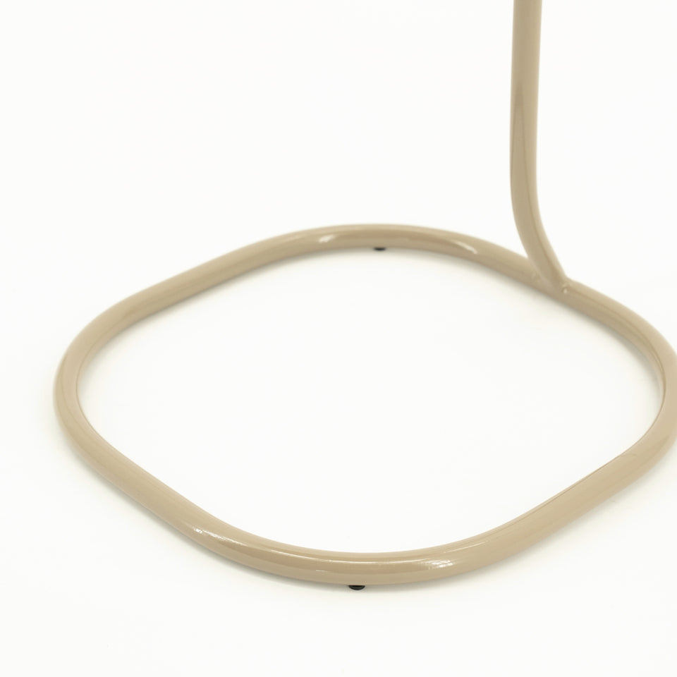 Buddy - príručný stolík