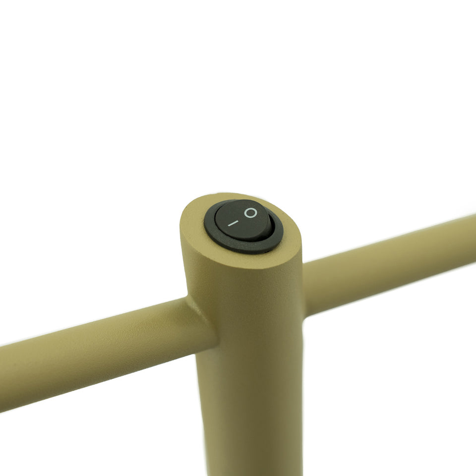 Capa - stojanová lampa