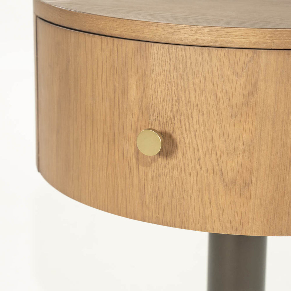 Sky - príručný stolík