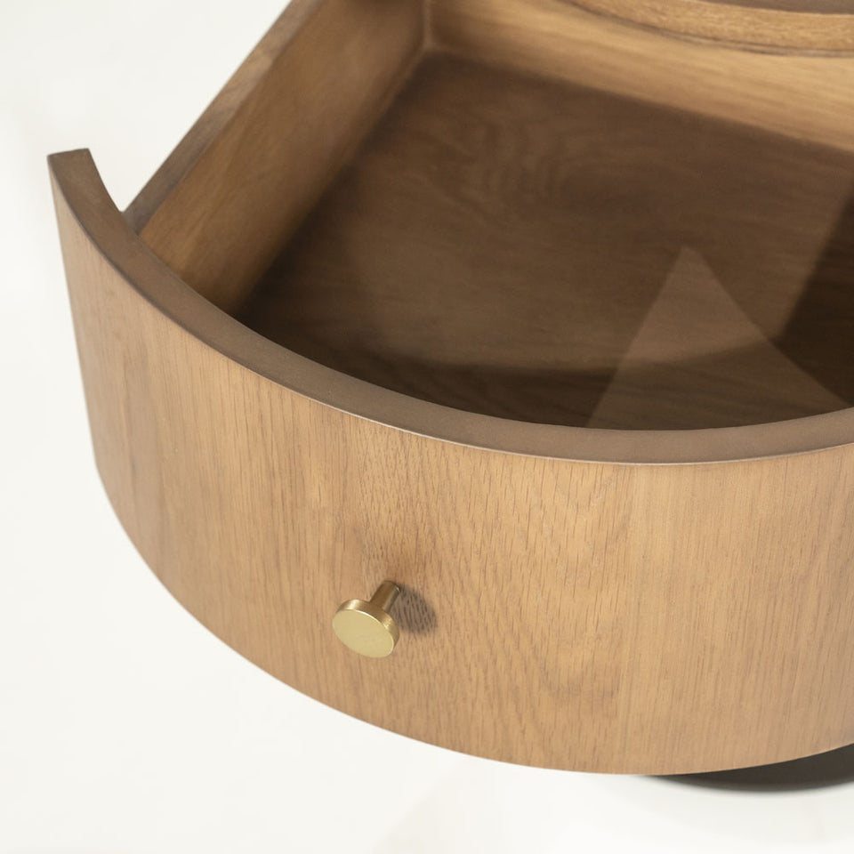 Sky - príručný stolík