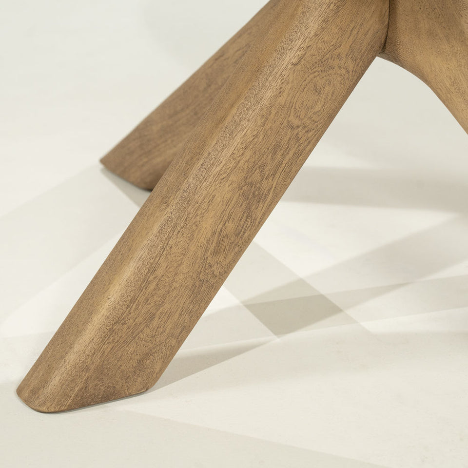 Tycho - jedálenský stôl