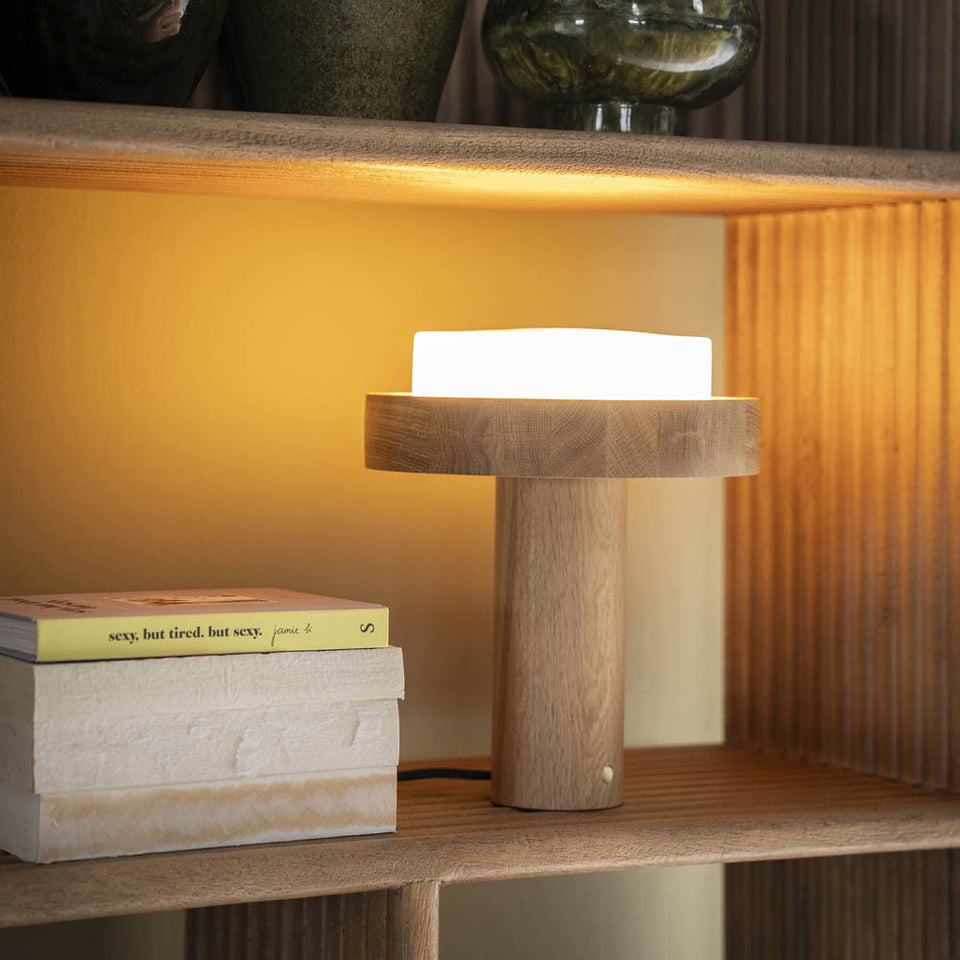 Oaka - stolová lampa